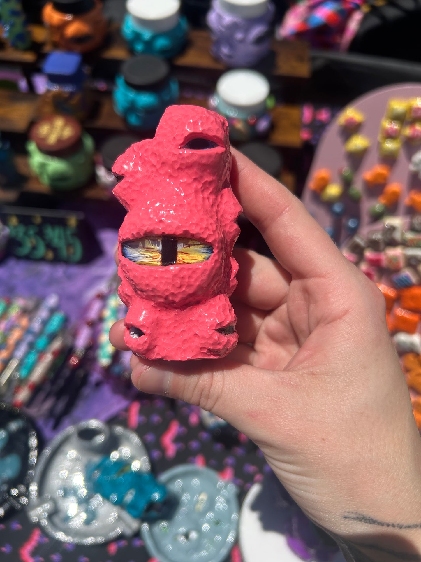 Trippy eye lighter case