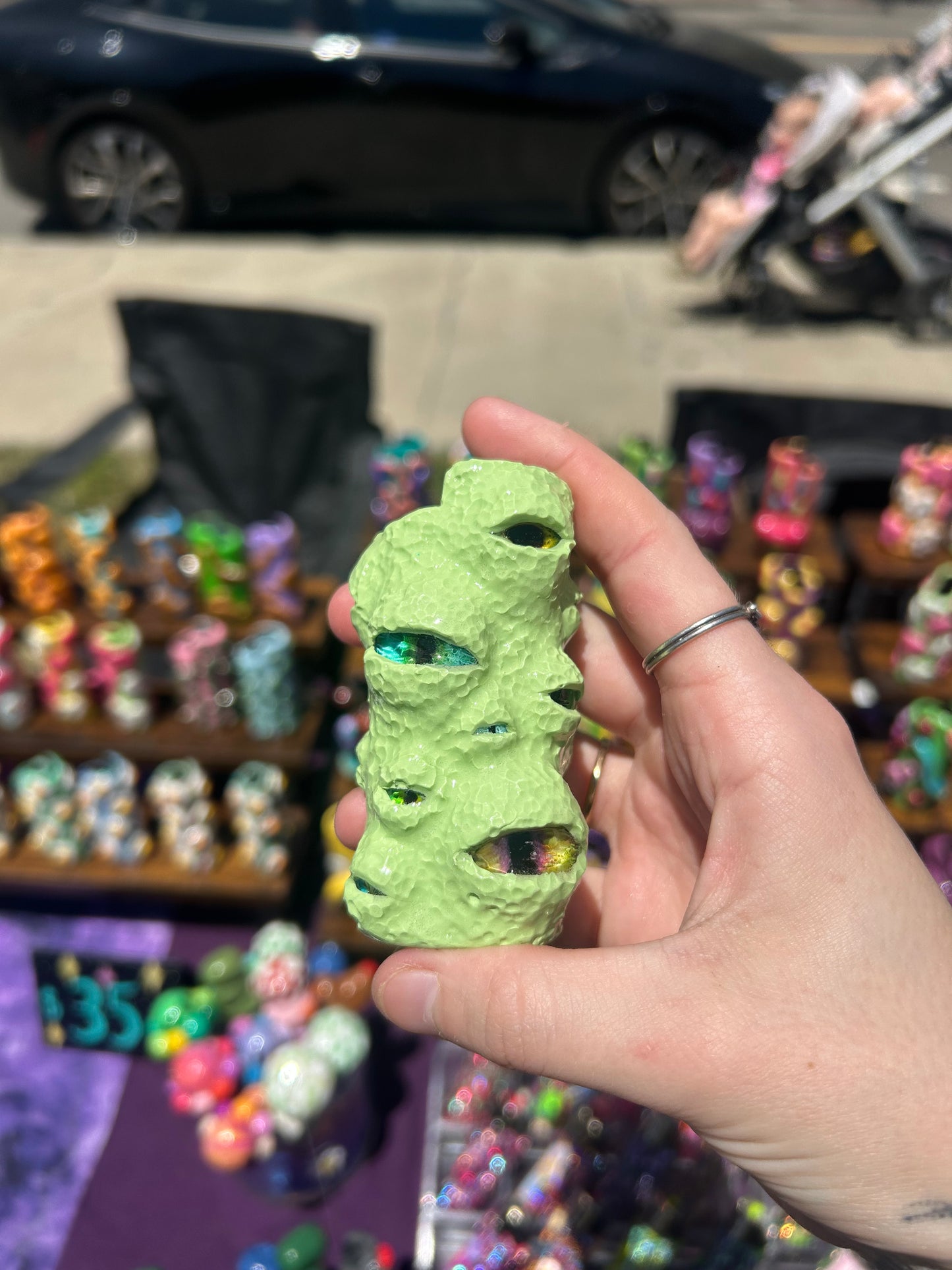 Trippy eye lighter case