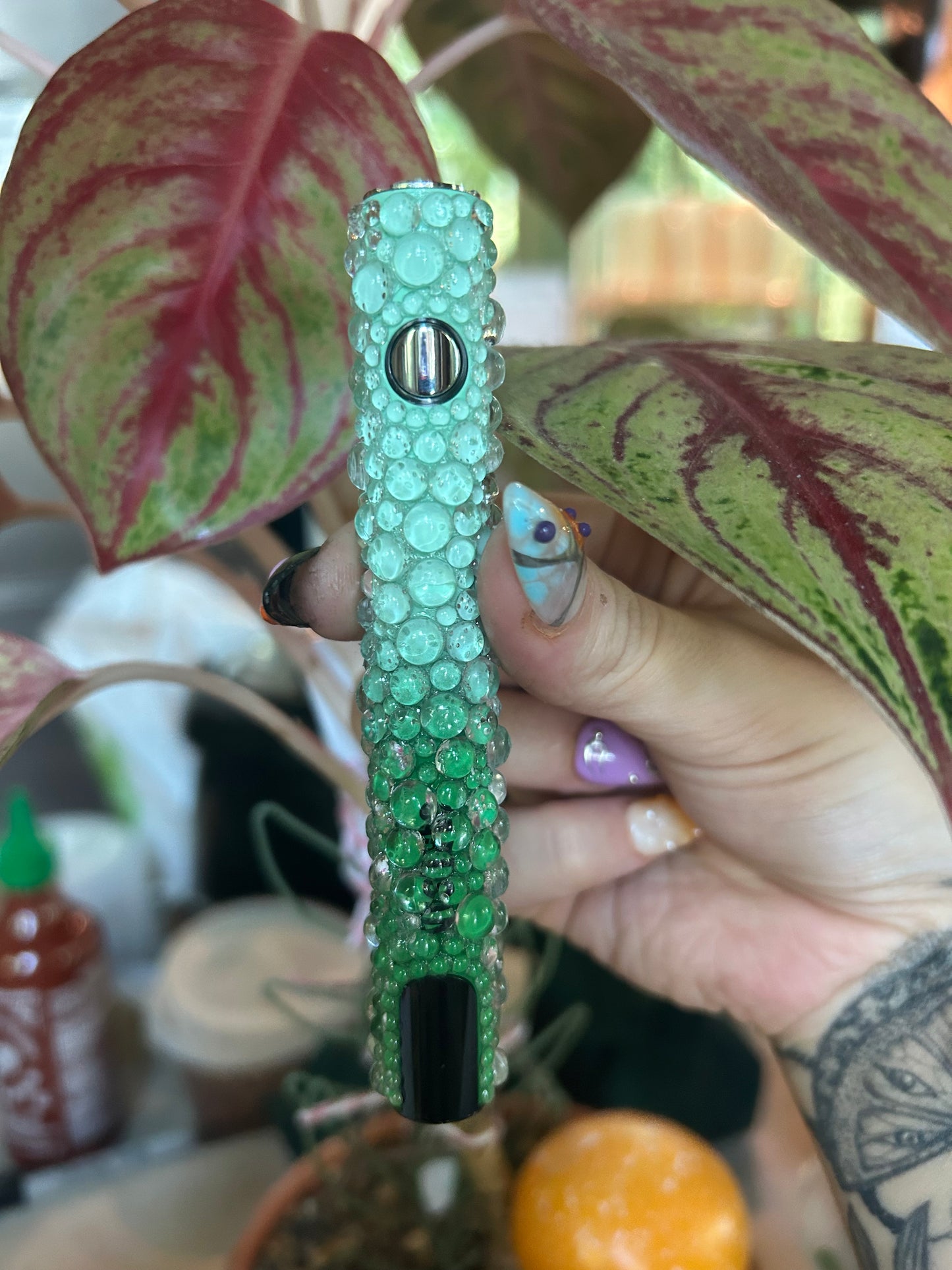 Blinged Cartisan Pro Pen Neo 900 mAh